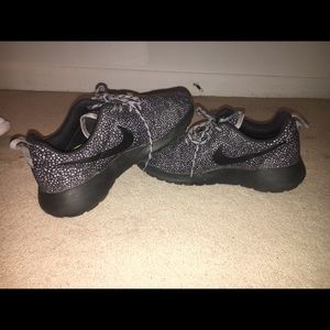Nike Roshes