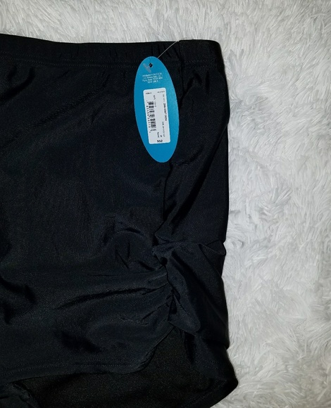 Boutique swimwear 2 piece - Picture 5 of 8