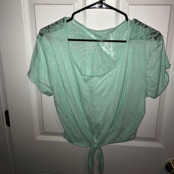 Casual top - Picture 1 of 2