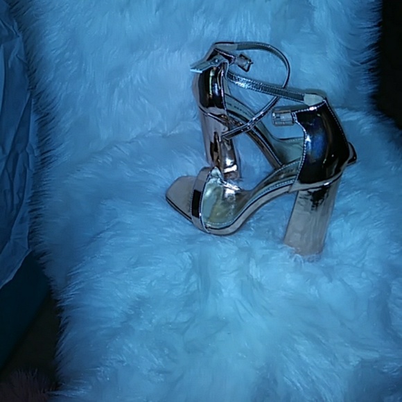 Shoes - Picture 3 of 3