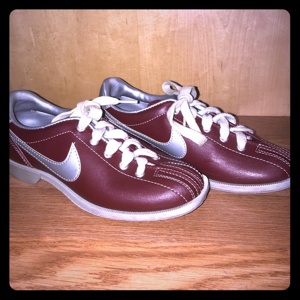 Vintage Maroon Nike bowling shoes.