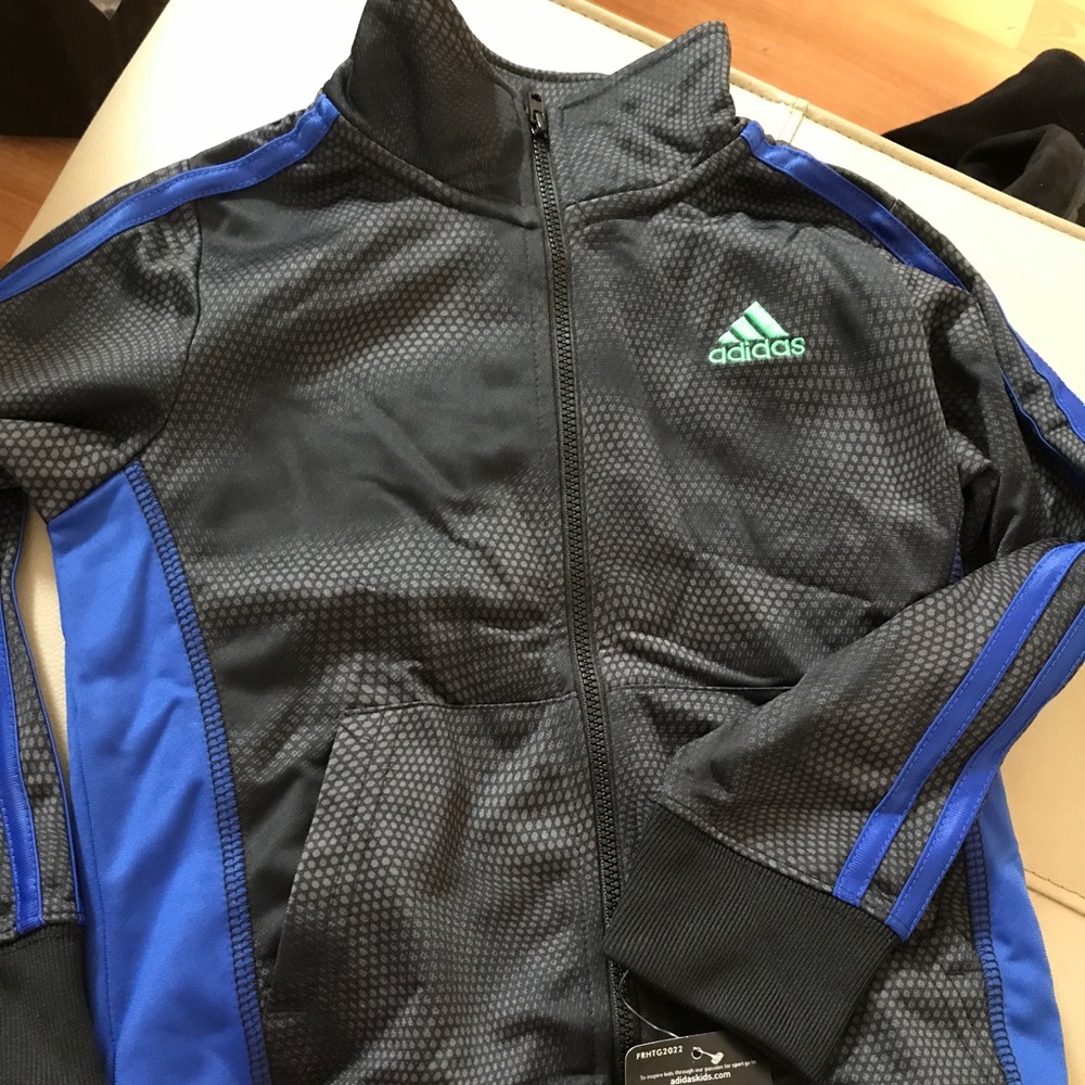 Brand new ADIDAS jacket size 4t