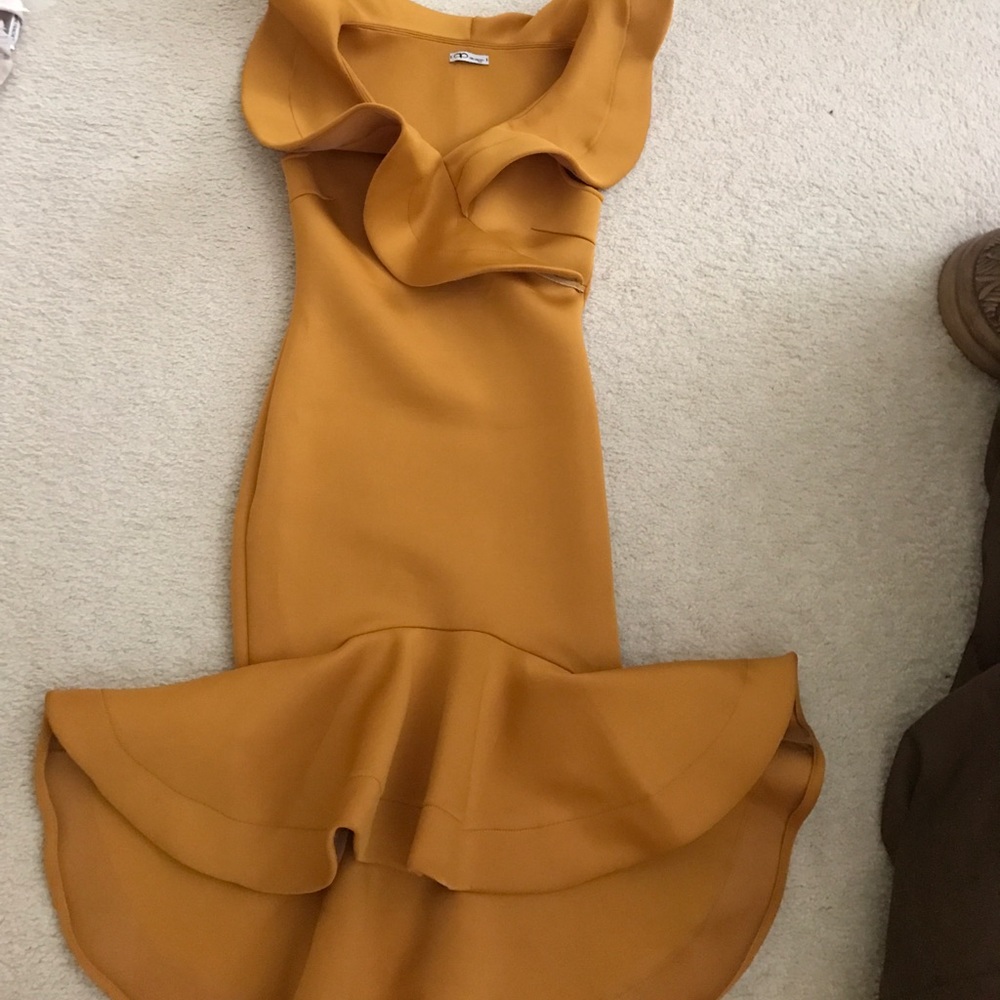 Yellow ruffles dress