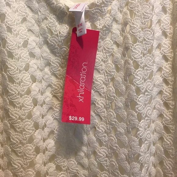 High-Low Lace Dress - Picture 3 of 3