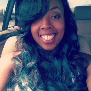 Meet your Posher, Jenae