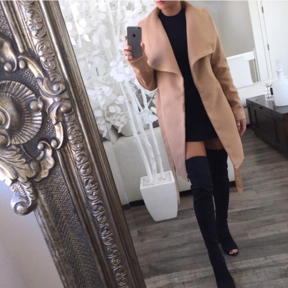🔃REPOSH Tan Cruz Short Coat - Picture 2 of 7