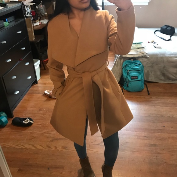 🔃REPOSH Tan Cruz Short Coat - Picture 6 of 7