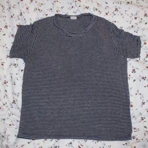 Brandy Melville shirt