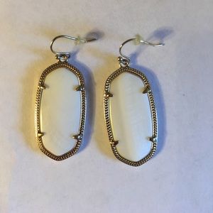 Kendra Scott Elle Earrings