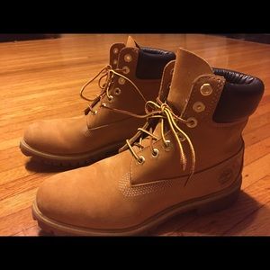 Timberland Boots!!! Great Condition!