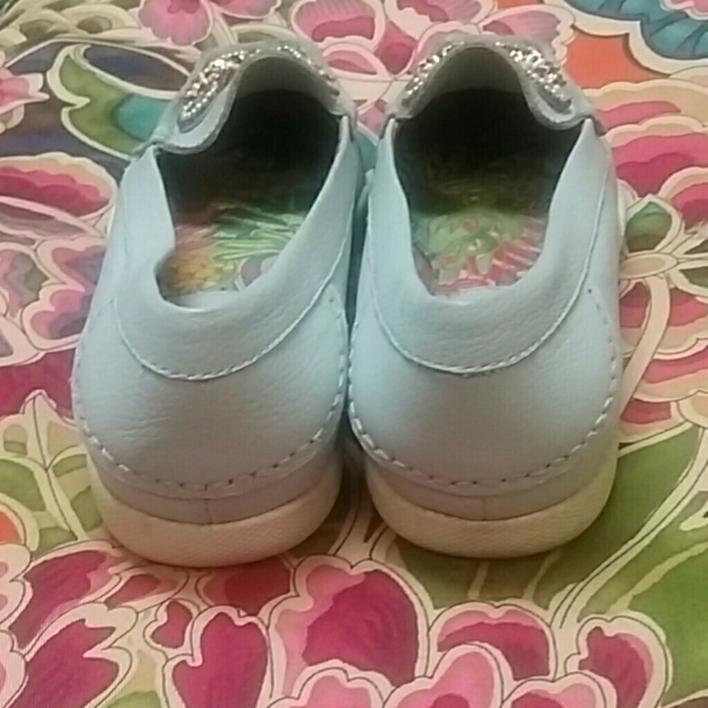 BEDAZZLED POWDER BLUE FLATS - Picture 4 of 5
