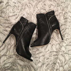 BRAND NEW!!! Halogen Peep Toe Booties