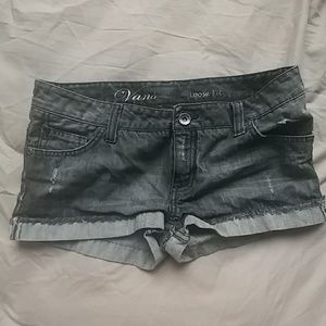 Vans Loose Fit Grey Shorts