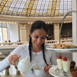 Meet your Posher, Chanelle