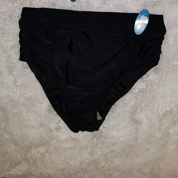 Boutique swimwear 2 piece - Picture 4 of 8