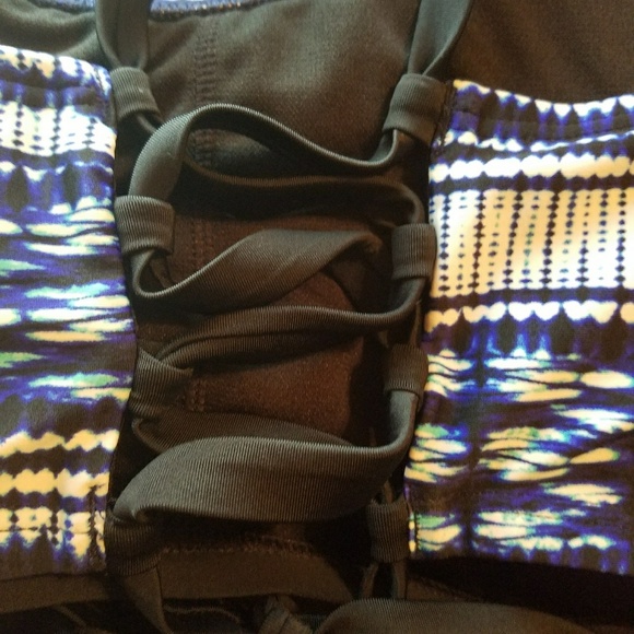 Boutique swimwear 2 piece - Picture 5 of 8