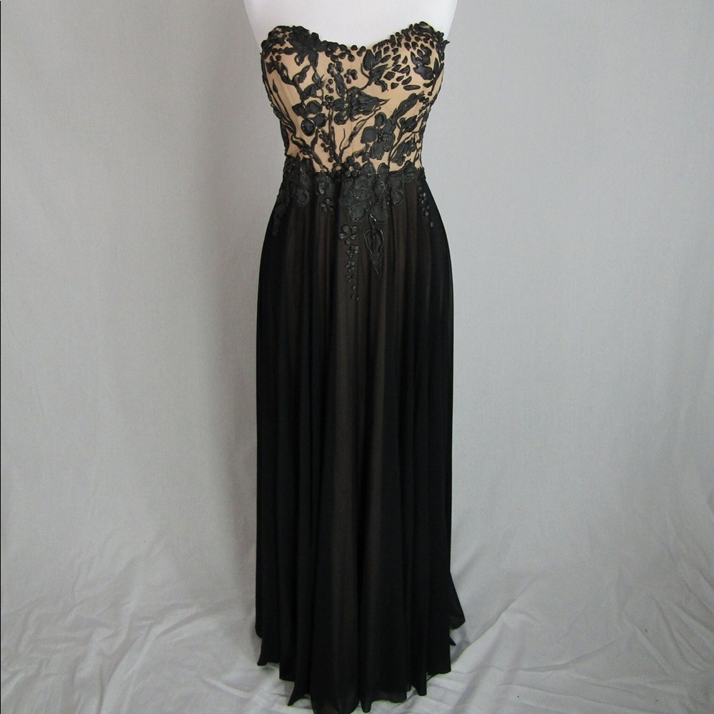 Ema Savahl Gown