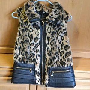 Ci Sono Faux Fur Leopard Print Vest