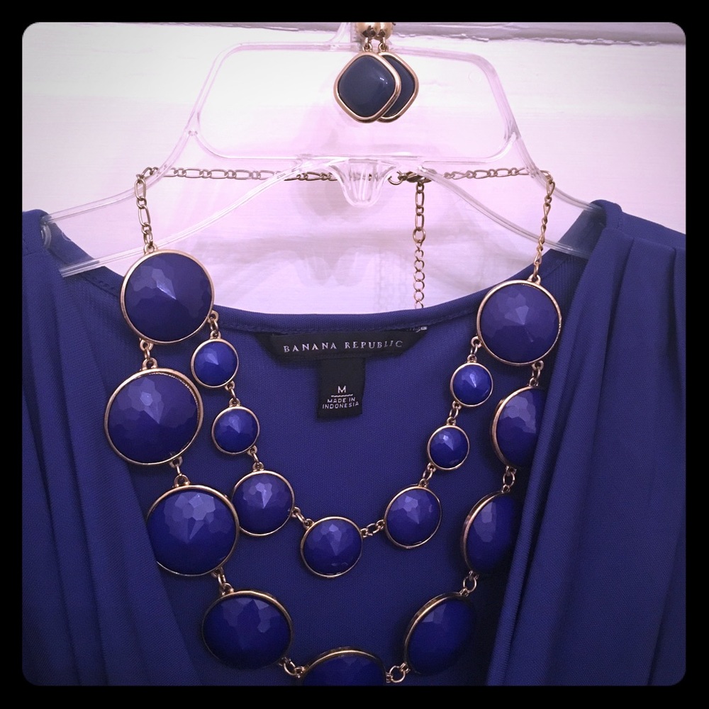 Banana Republic earrings/necklace set