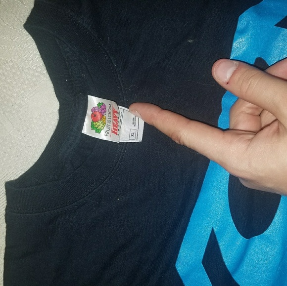 XL Hanes superman shirt - Picture 2 of 2