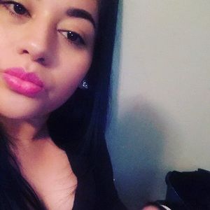 Meet your Posher, Izamar