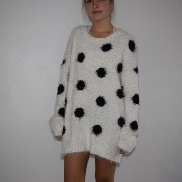 Super soft polka dot sweater dress - Picture 3 of 5