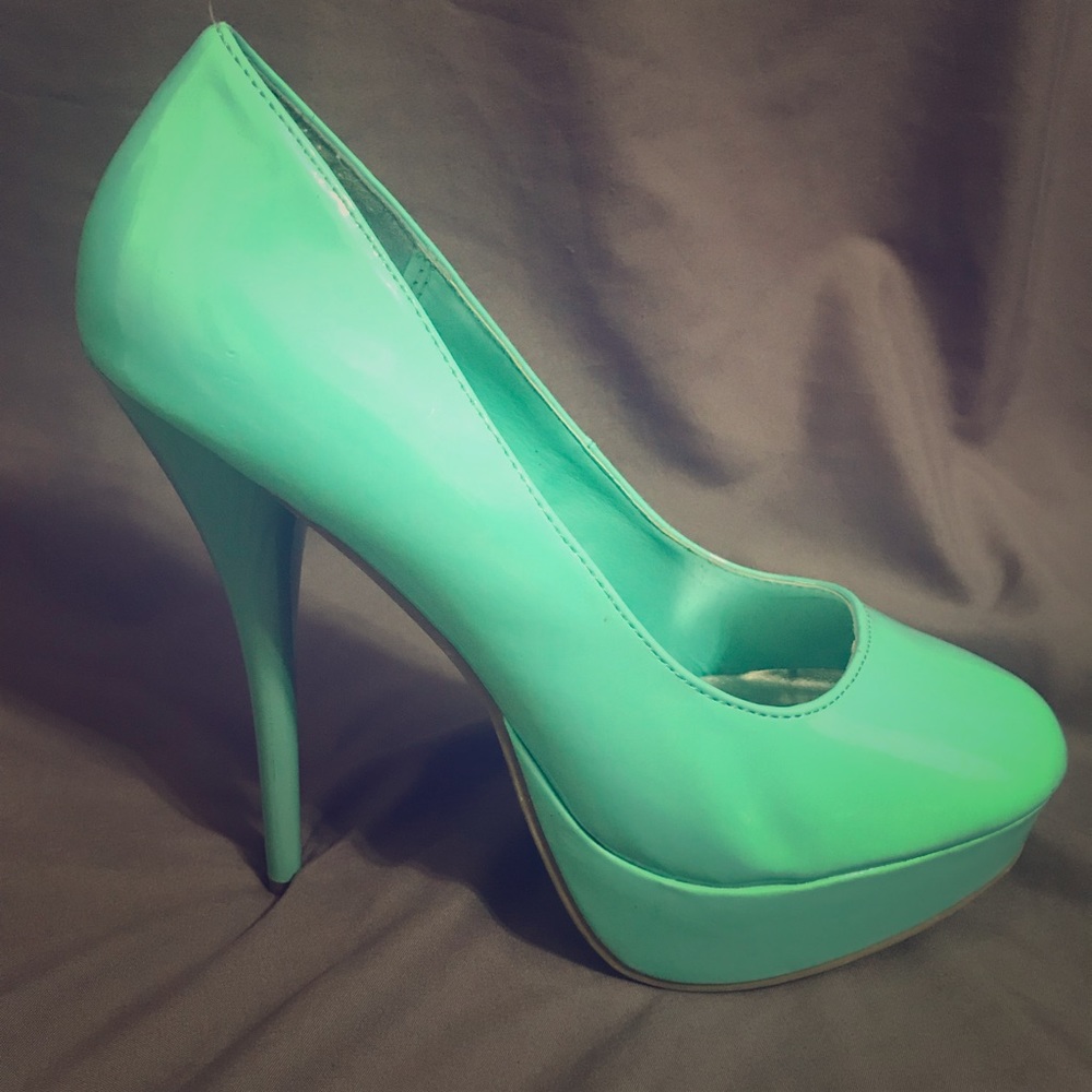 Turquoise Pumps