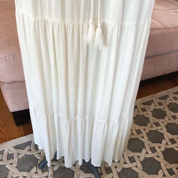 ONE LEFT!! NTW Size S CREAM BOHEMIAN MAXI DRESS - Picture 3 of 6