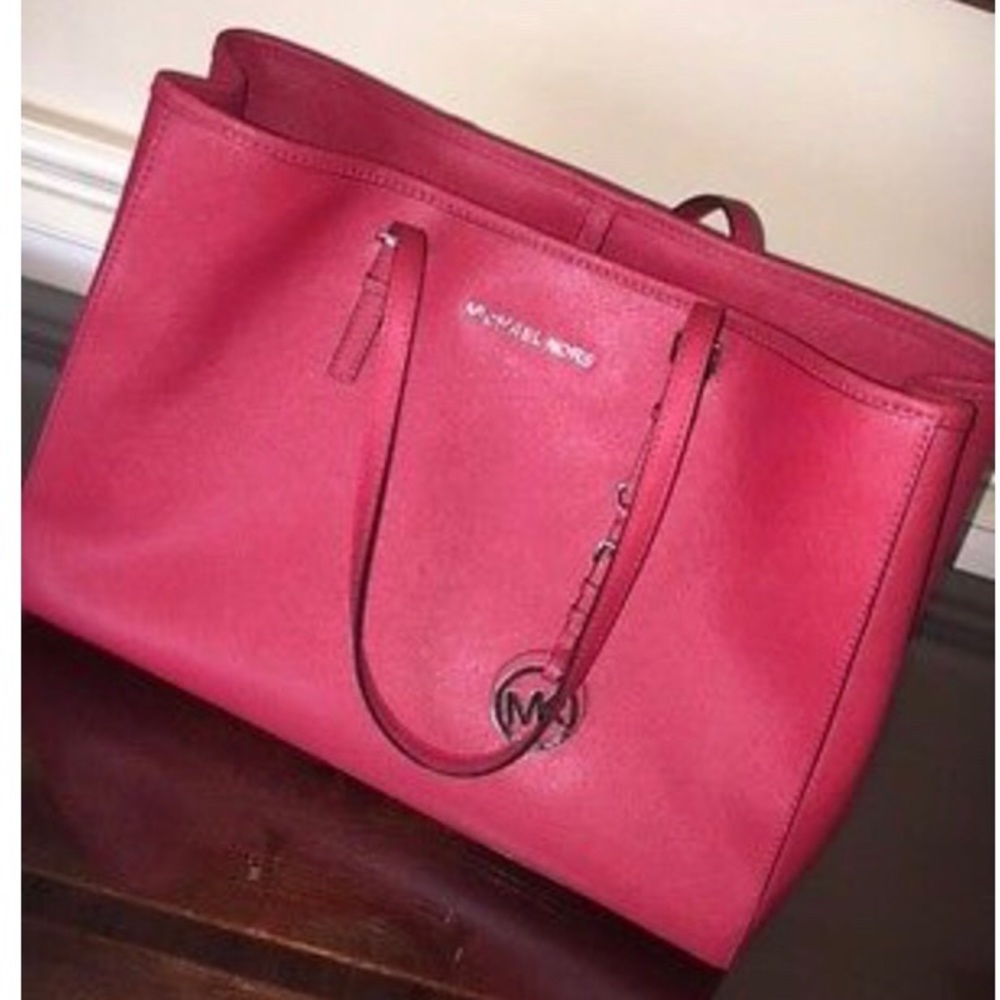 Michael Kors Red Jet Set Tote Bag Zippered Middle