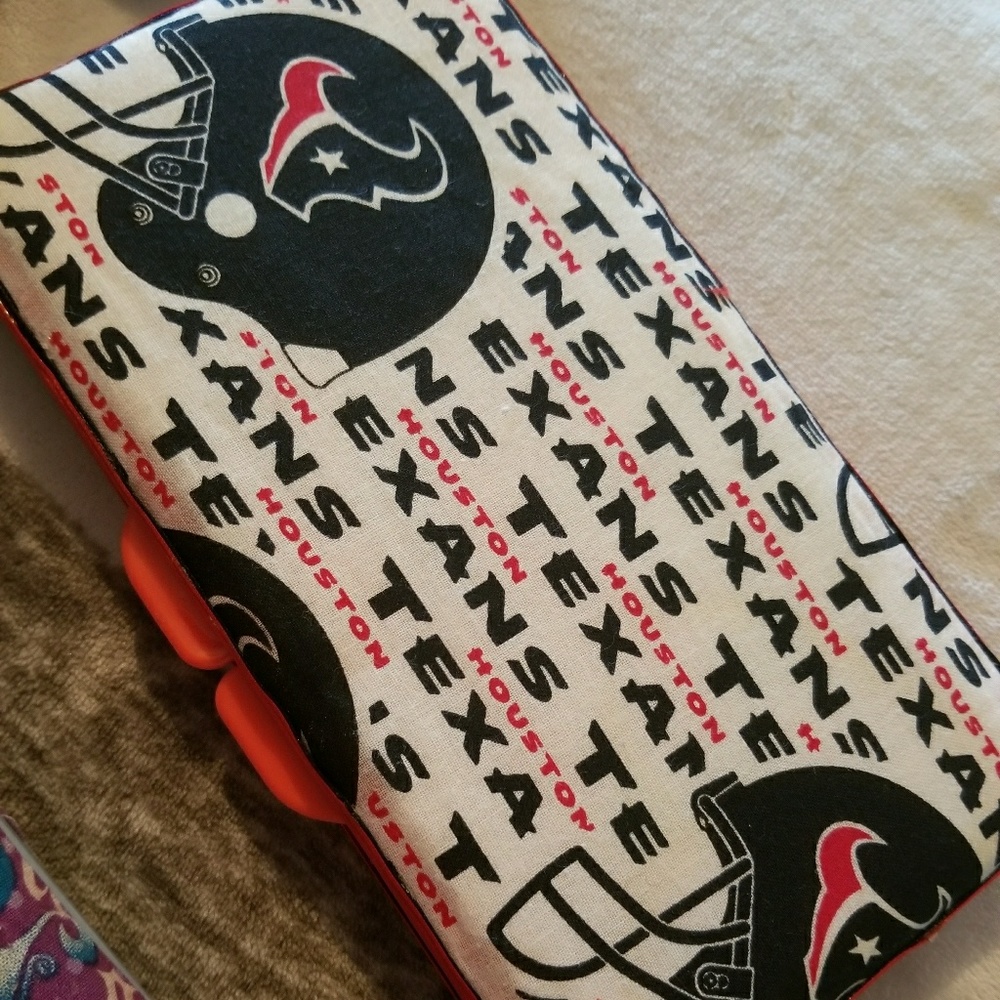 💕💃🏽HOST PICK💃🏽💕 Customized wipe cases - Picture 2 of 6