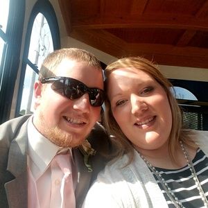 Meet your Posher, Becca