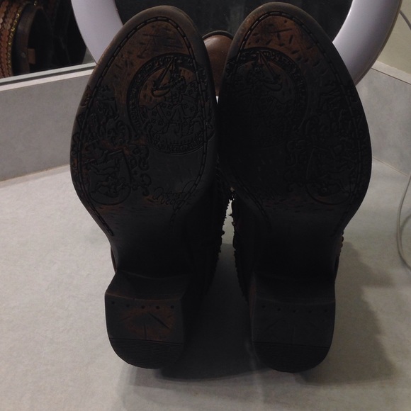 Fall Boots - Picture 3 of 3