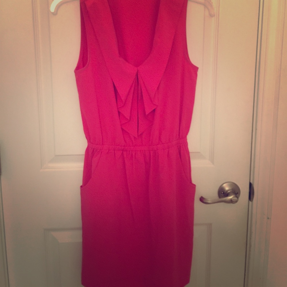 Hot pink dress w/ pockets!