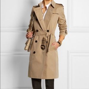 Burberry Heritage Kensington Trench Coat