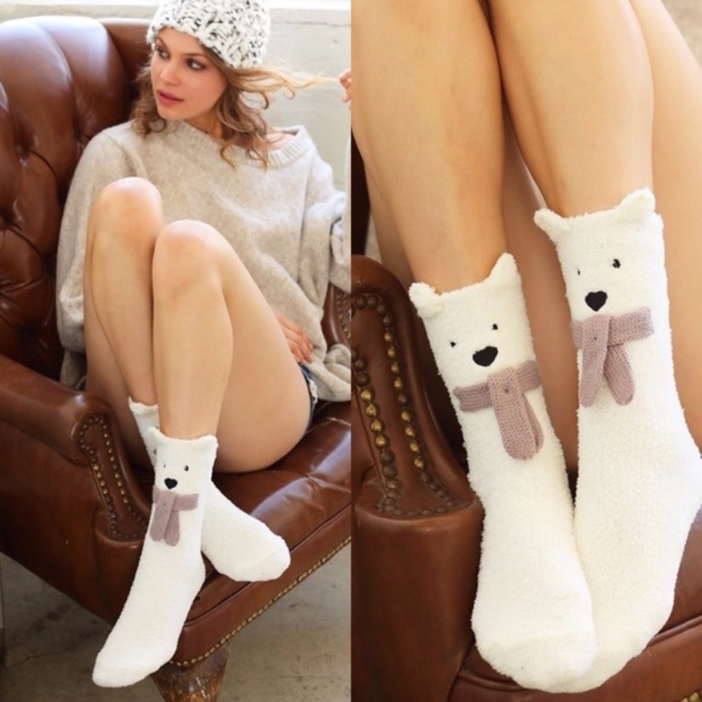 *All Gone!!*Polar Bear Fuzzy Fleece Socks - Picture 1 of 4