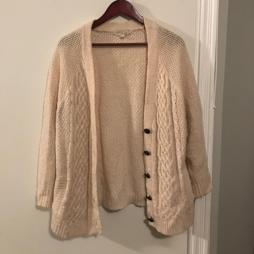 Olive & oak chunky beige cardigan sweater