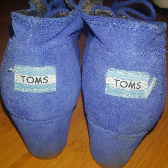 SOLD. Royal Blue Toms Wedges - Picture 3 of 4