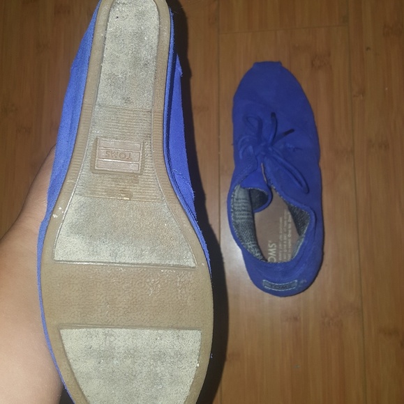 SOLD. Royal Blue Toms Wedges - Picture 4 of 4
