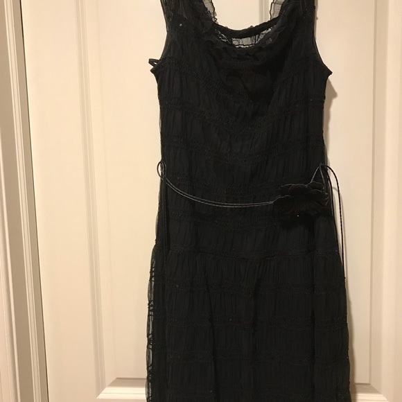 Dress - Picture 4 of 4