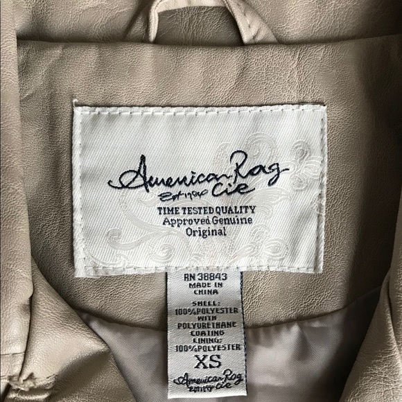 American Rag Vest - Picture 5 of 6