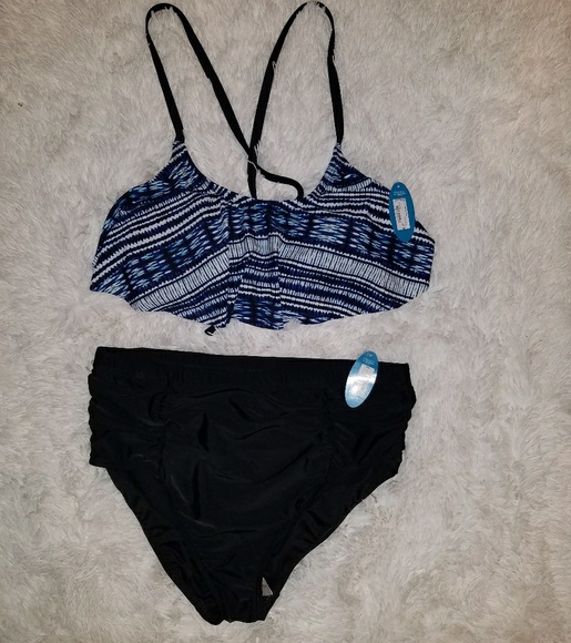 Boutique swimwear 2 piece - Picture 1 of 8