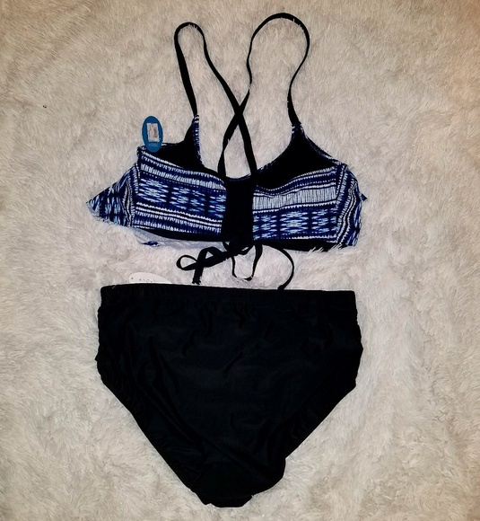 Boutique swimwear 2 piece - Picture 2 of 8