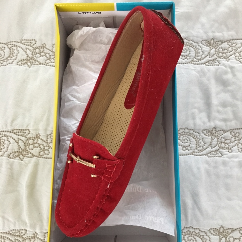 NIB red driving mocs
