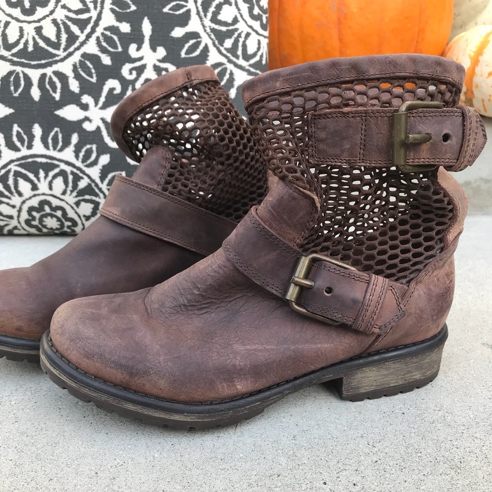 Steve Madden mesh panel booties
