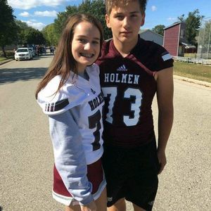 Meet your Posher, Dylan