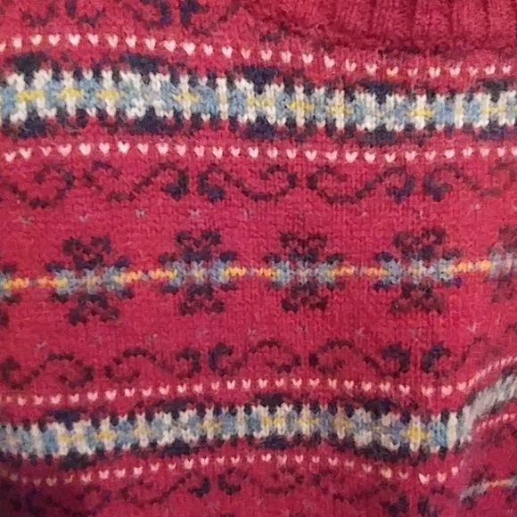 Sweater - Picture 3 of 3