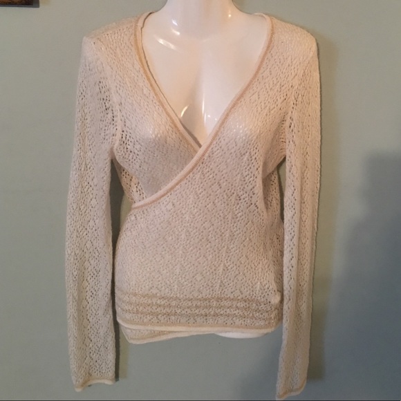 •WrapAround White & Gold Trimmed  Sweater•L• - Picture 2 of 8