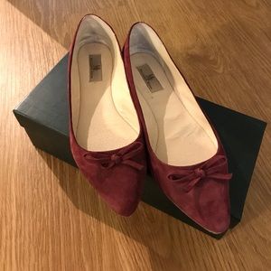 Mia Limited Edition suede flats in burgundy