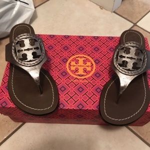 Tory burch sandals