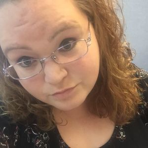 Meet your Posher, Christy